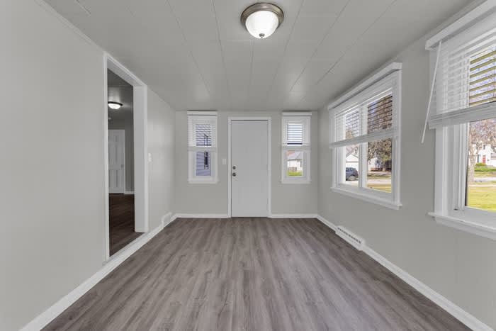 851 Richmond Road – photo 5