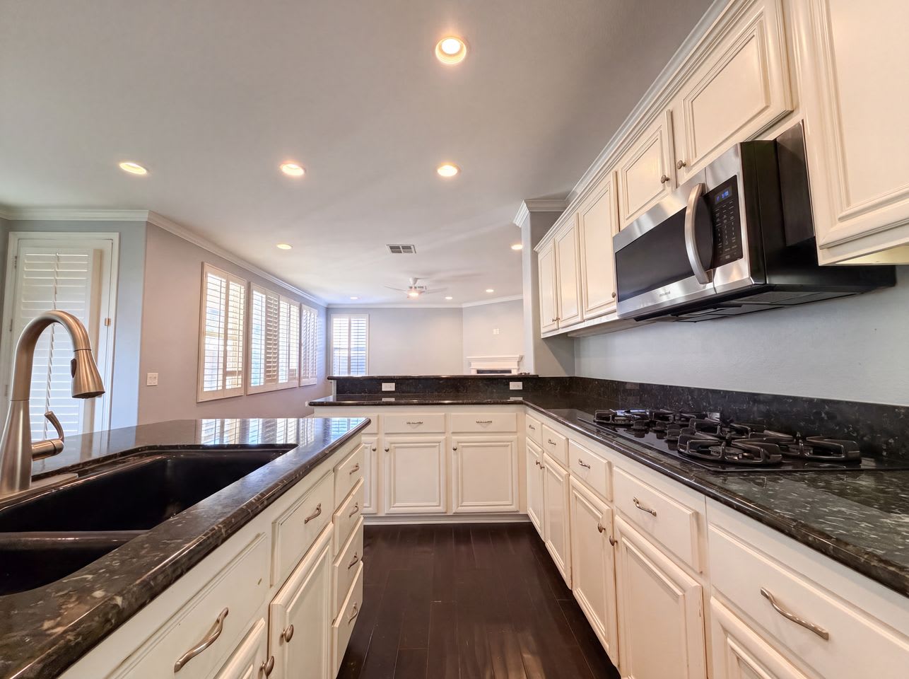 25702 Chestnut Way – photo 3