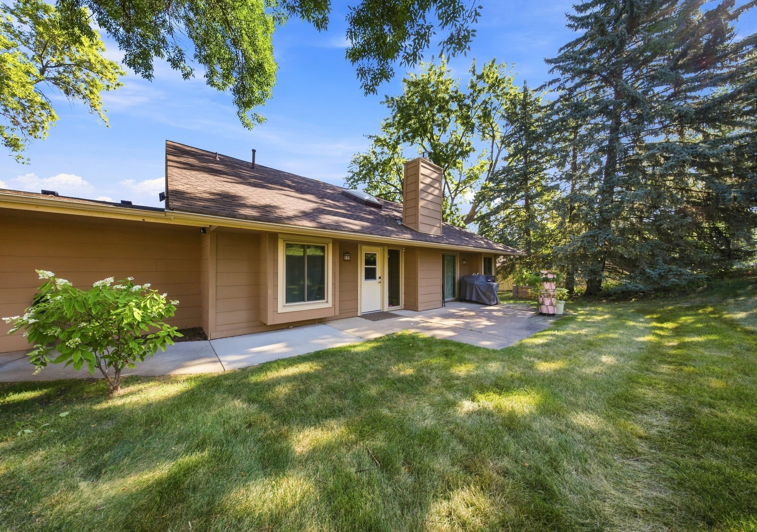 2133 Tamarin Trail – photo 1