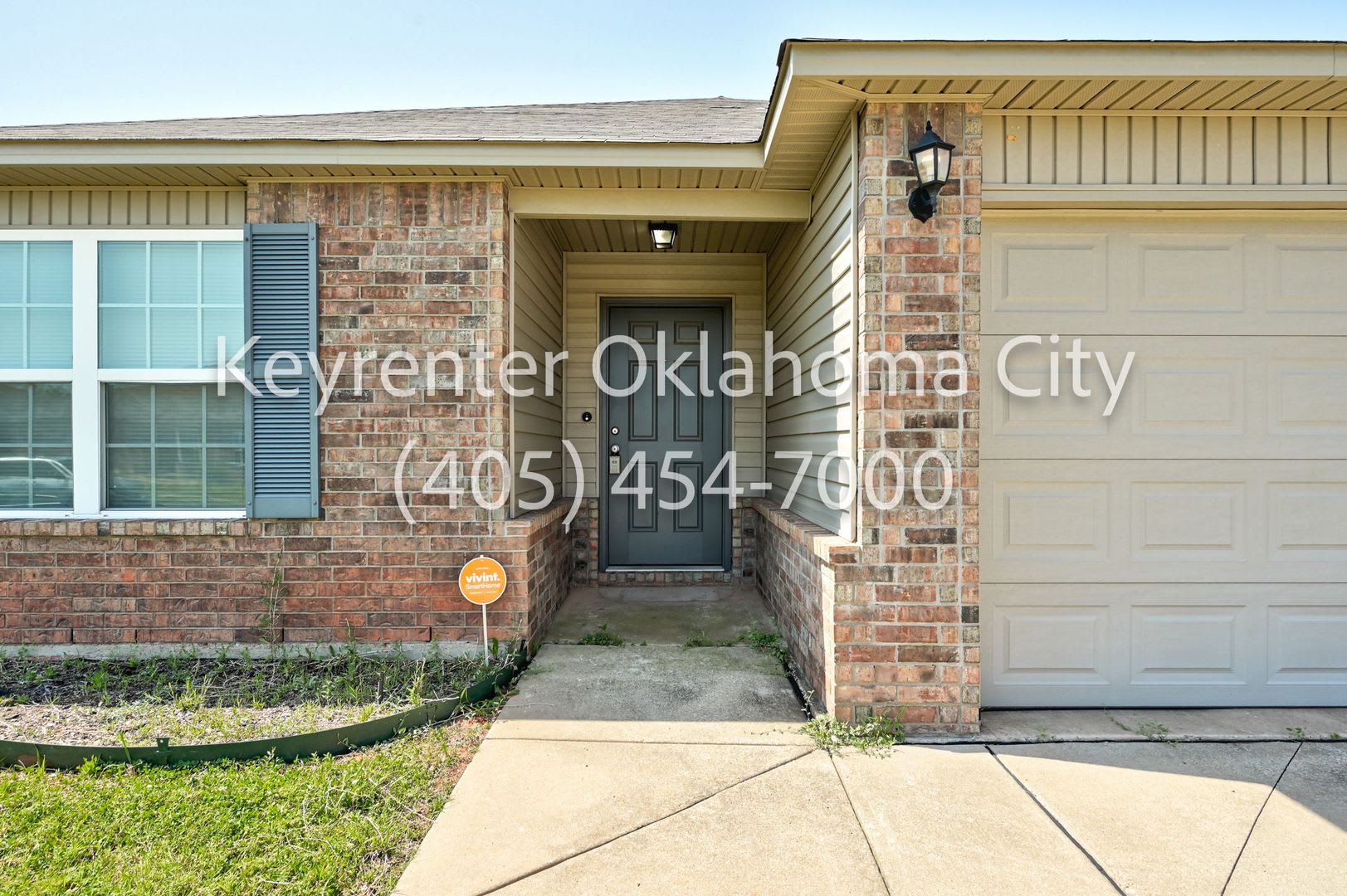 Beautiful 3-Bedroom Home with Easy Access to I-35 & I-240 – photo 3