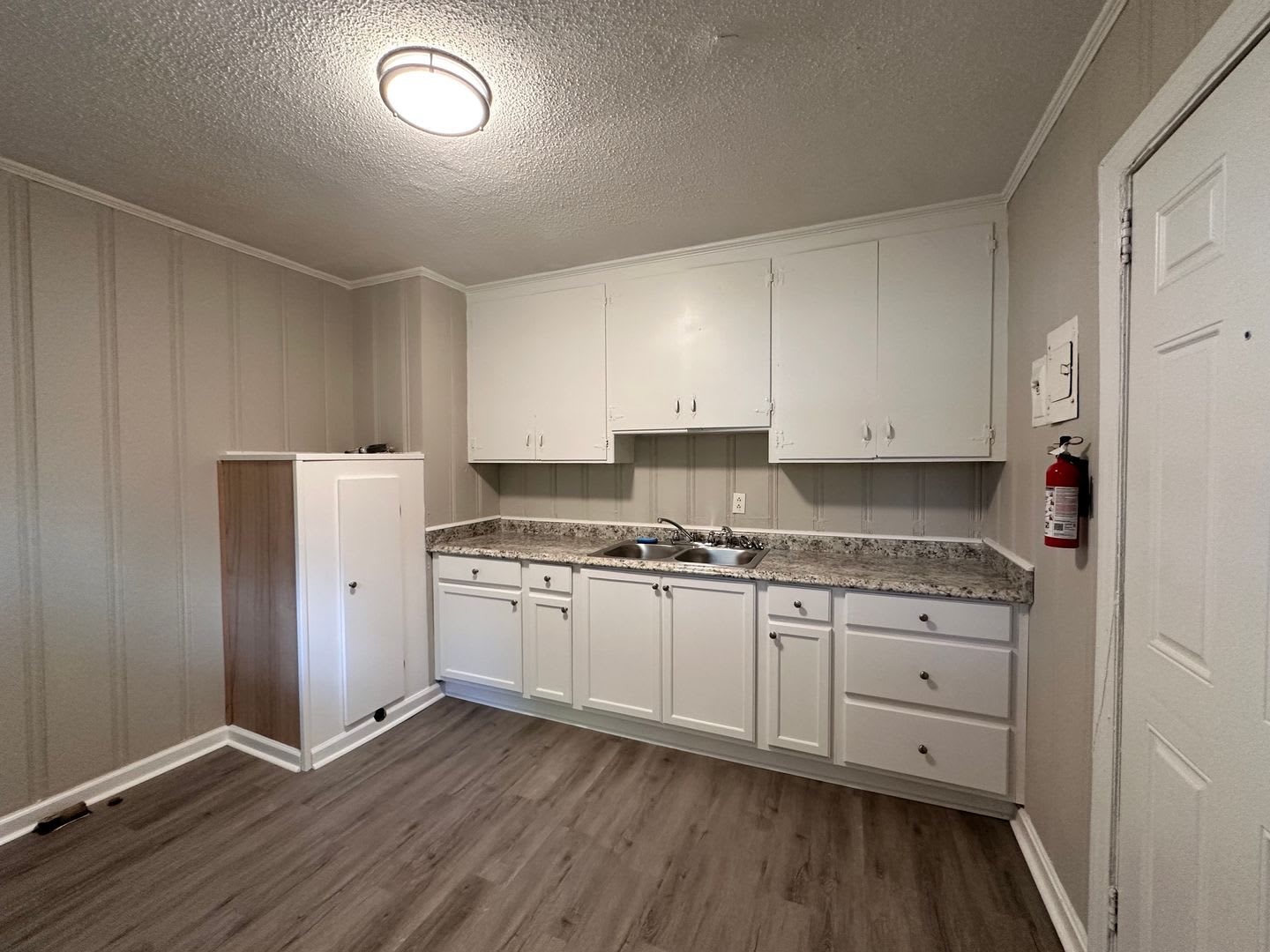 Exclusively Offered By Muse Realty Rentals, LLC – photo 5