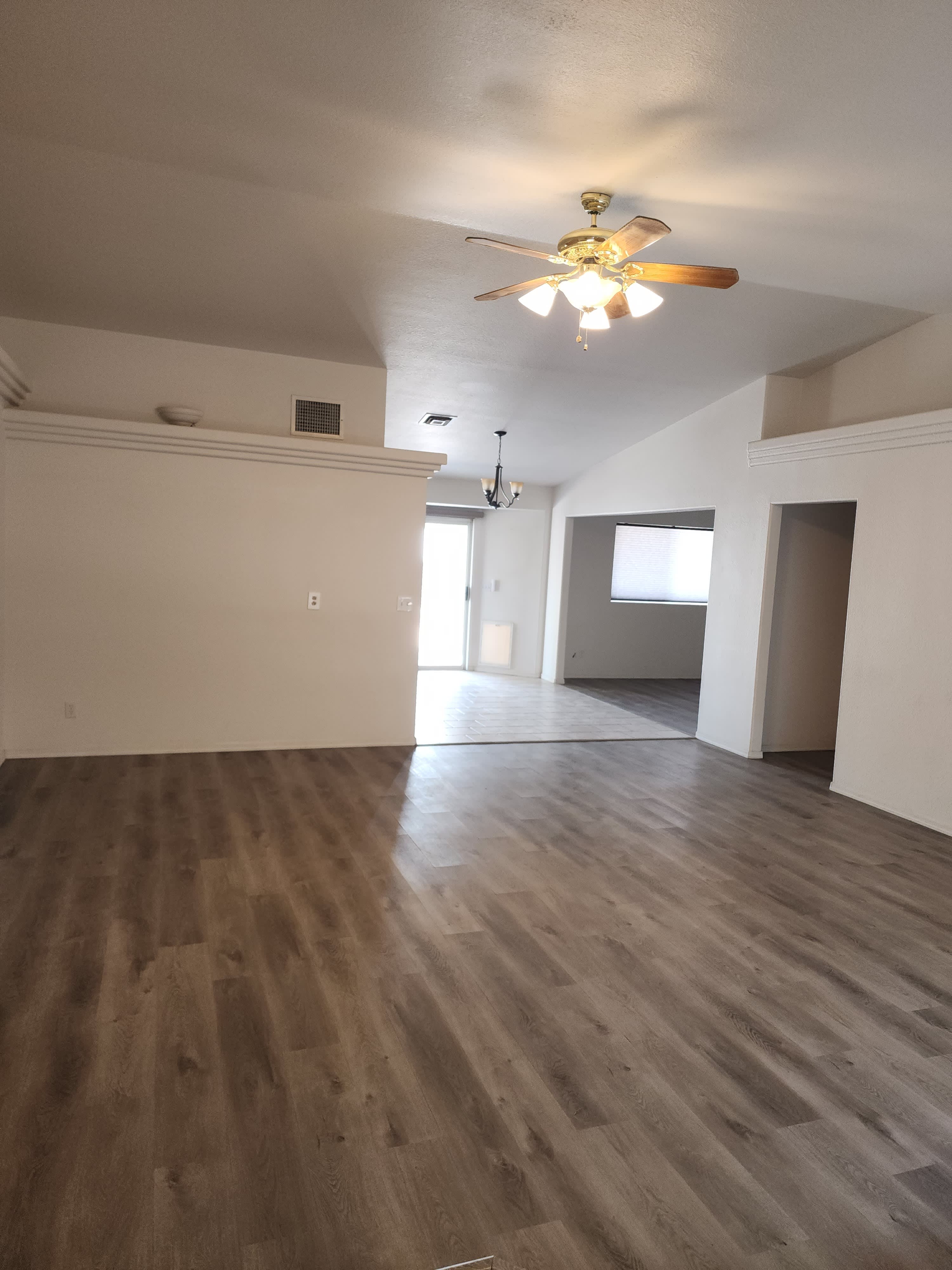 1620 Avalon Court – photo 2