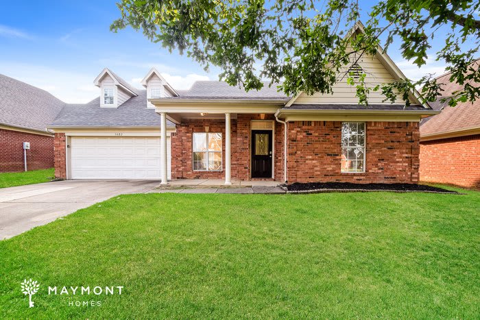 5682 Hunters Chase Drive – photo 4