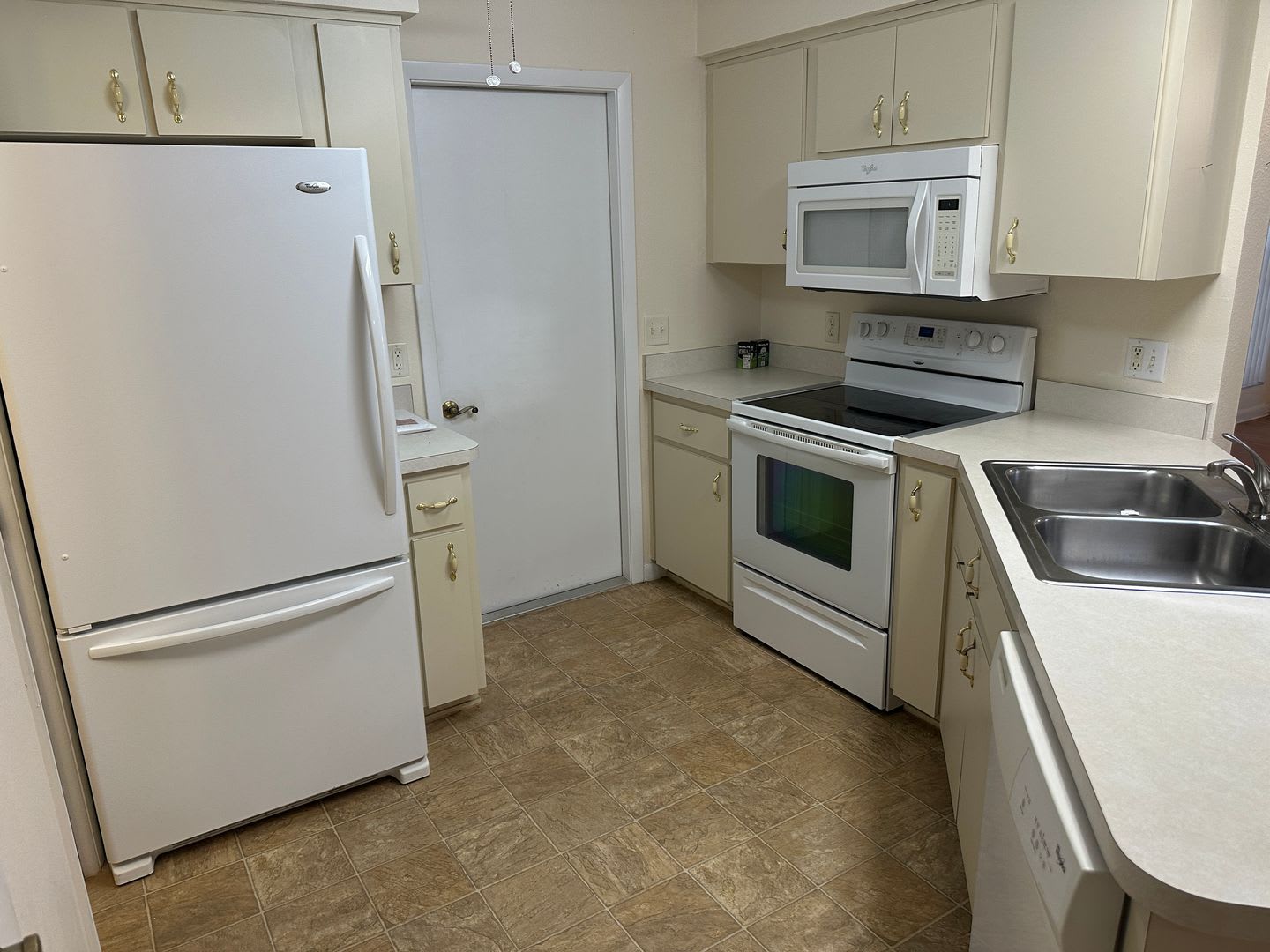 Experience Maintenance-Free 55+ Living at The Cove at Tavares Village! – photo 5
