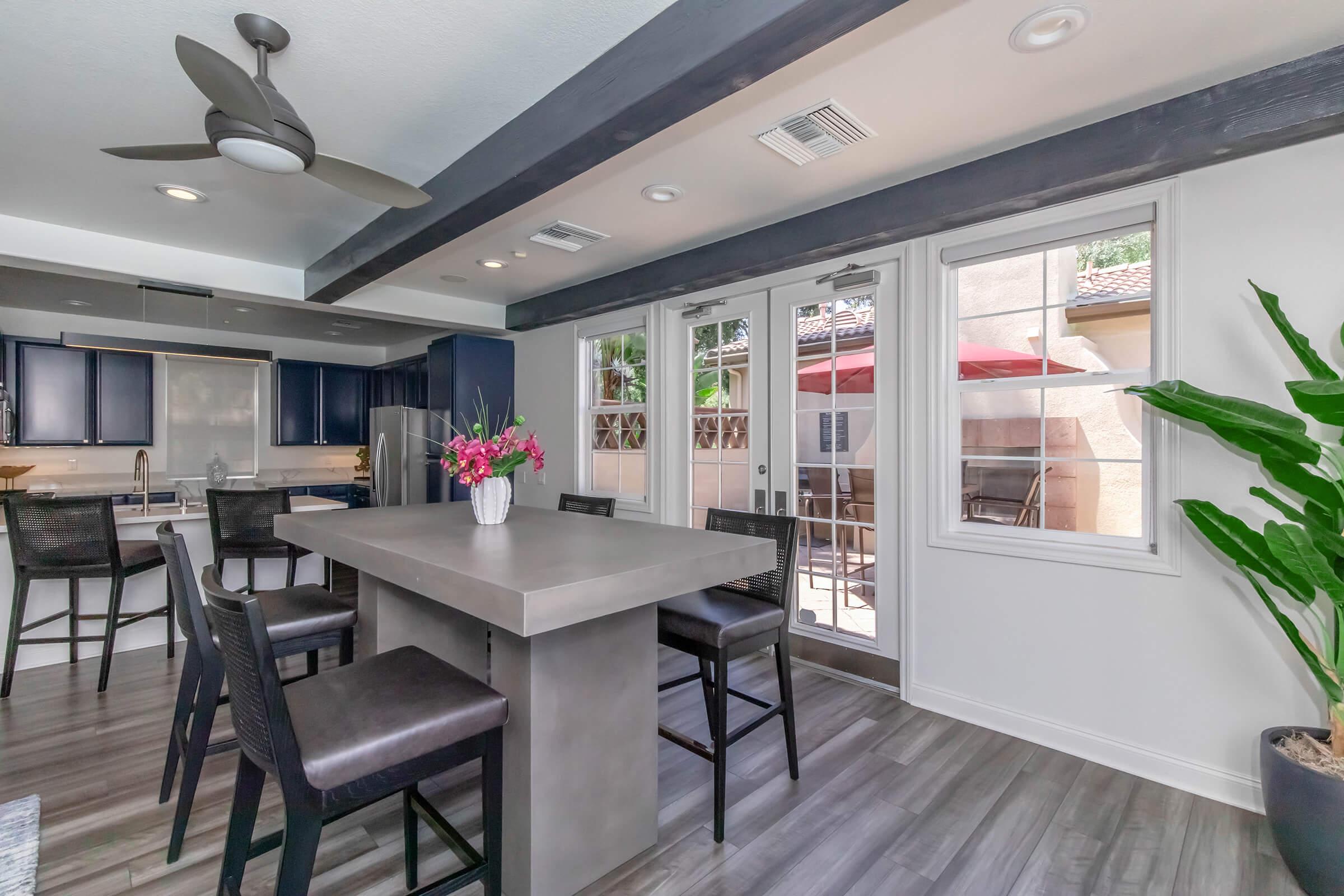 Laurel Vista Apartment Homes – photo 5