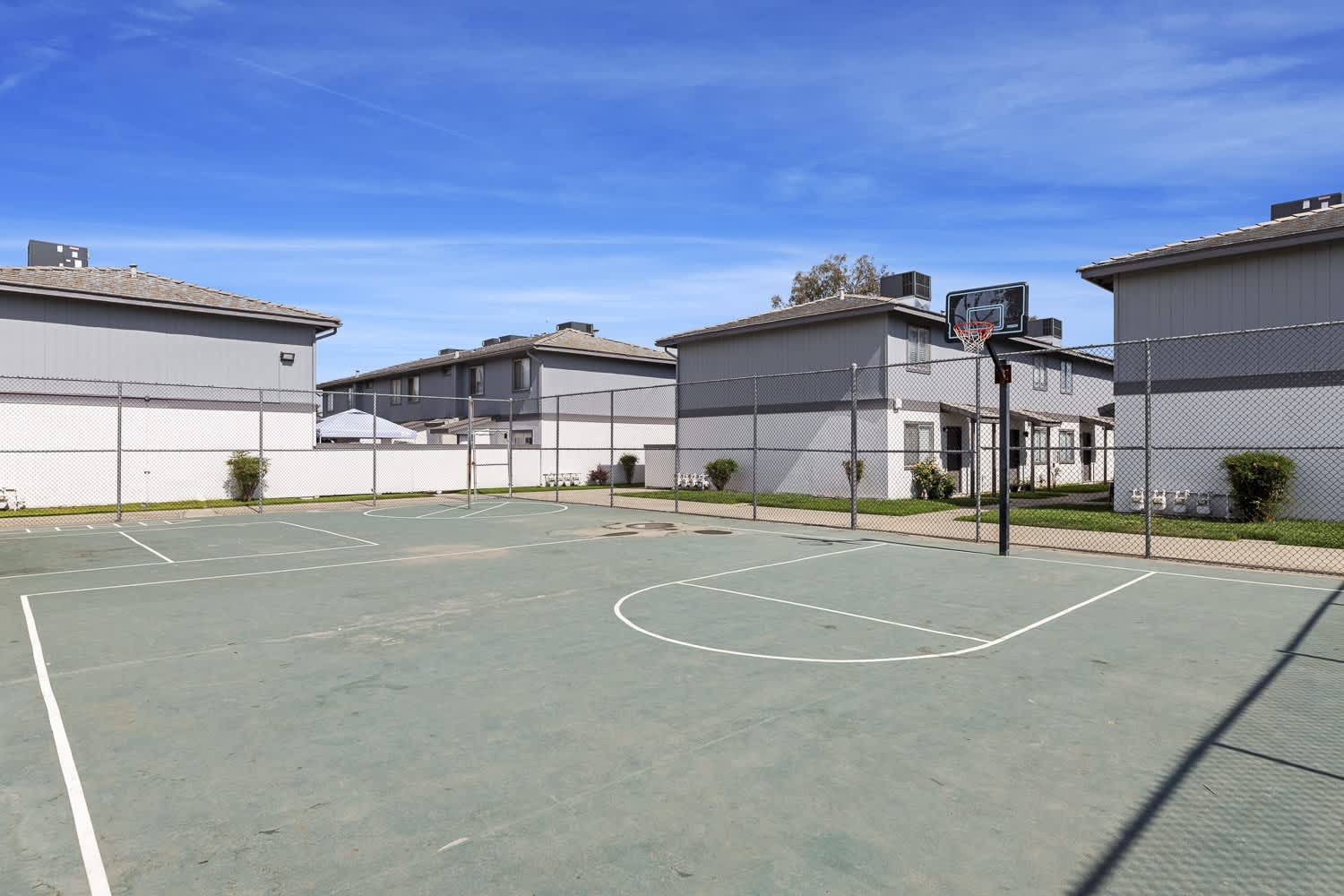 Oak Park Townhomes – photo 5