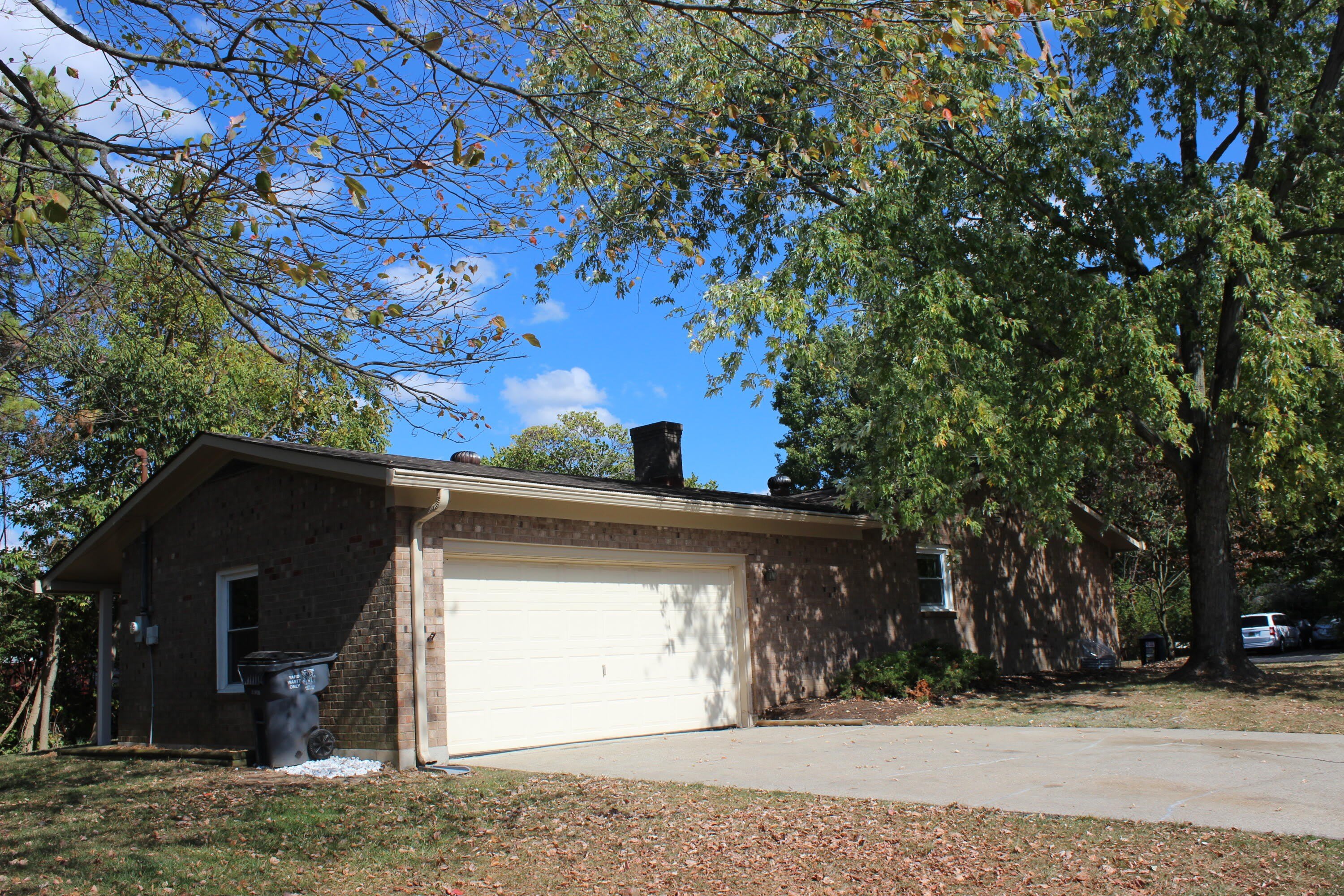 3193 Carriage Lane – photo 2