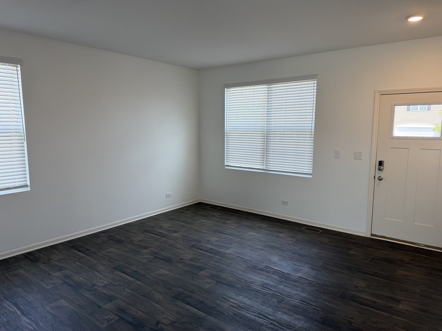 345 Hemlock Lane – photo 2