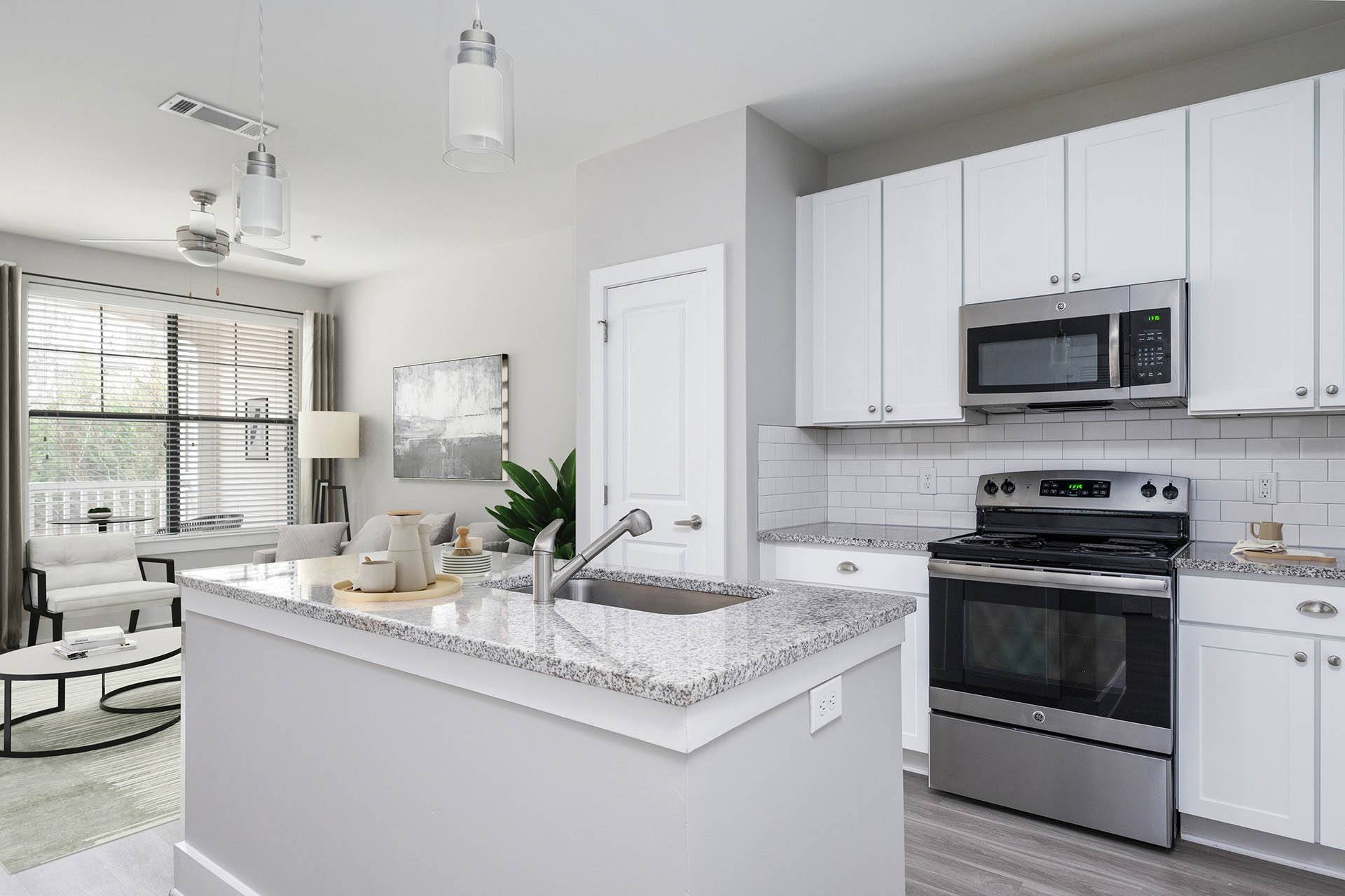 1824 Defoor Apartments – photo 1