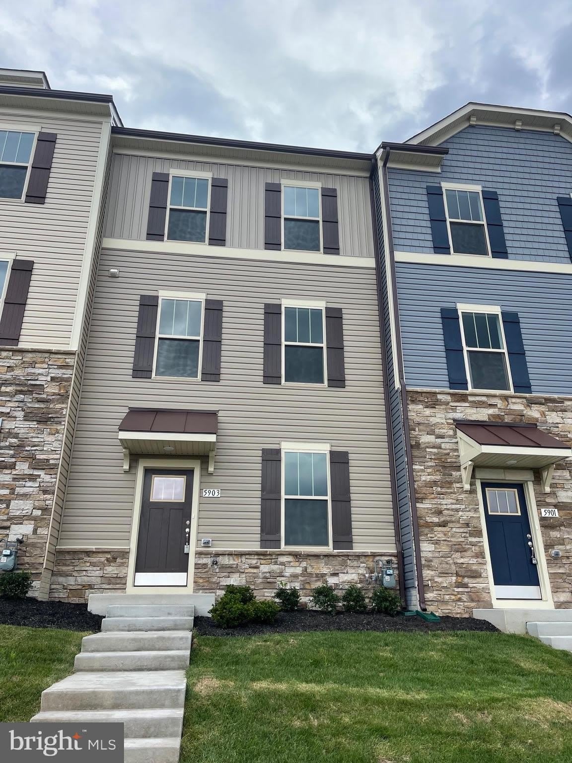 5903 GARDEN WALK Drive – photo 2