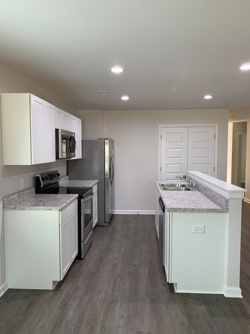 Pre-Leasing Now! Spacious 4-Bedroom, 2-Bath Home in Cullman – Coming Soon! – photo 5