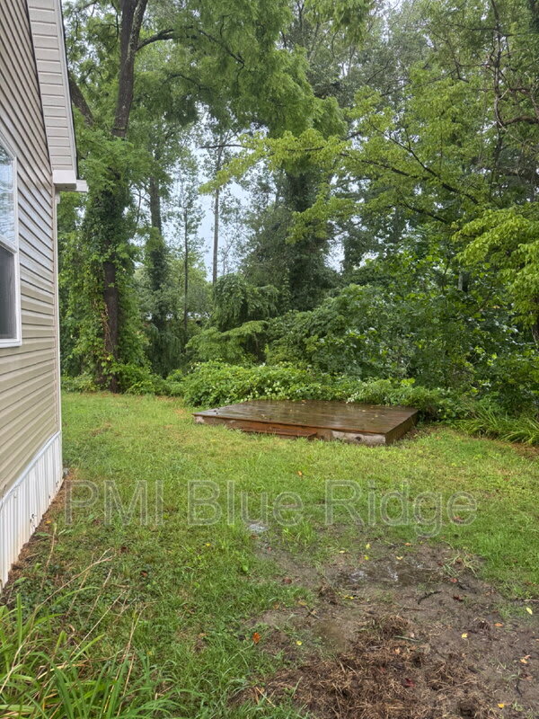 922 1st Avenue West – photo 4
