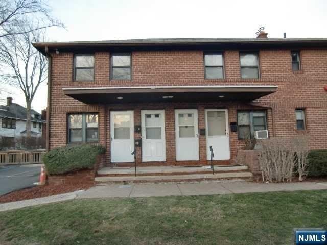482 Broad Avenue – photo 1