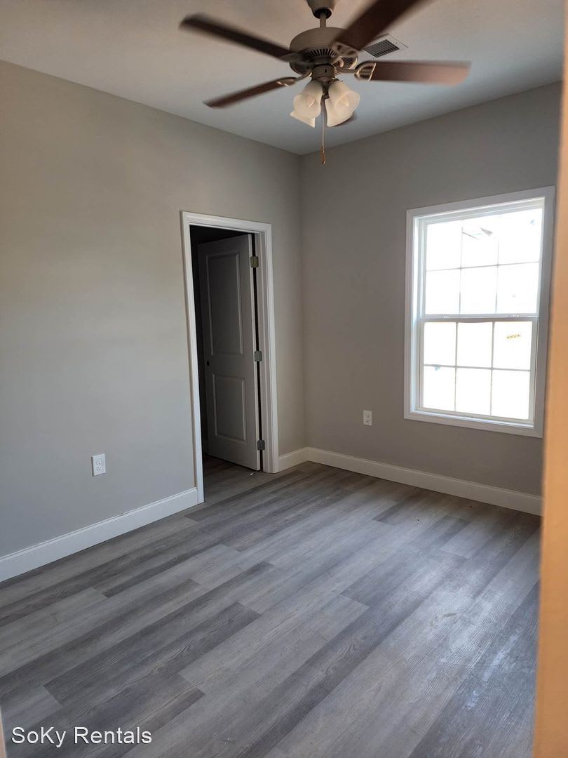2944 Chalybeate Rd BLD 3 – photo 1