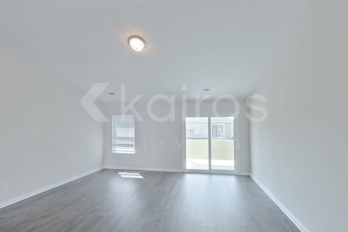 103 Saint Matthew Way – photo 3