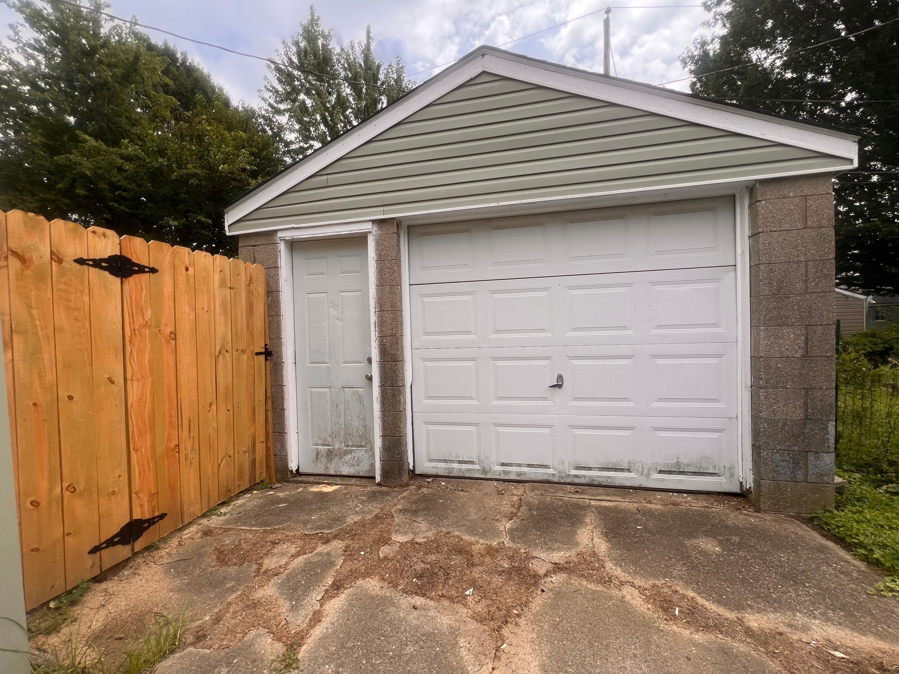 1869 Bauer Road – photo 2
