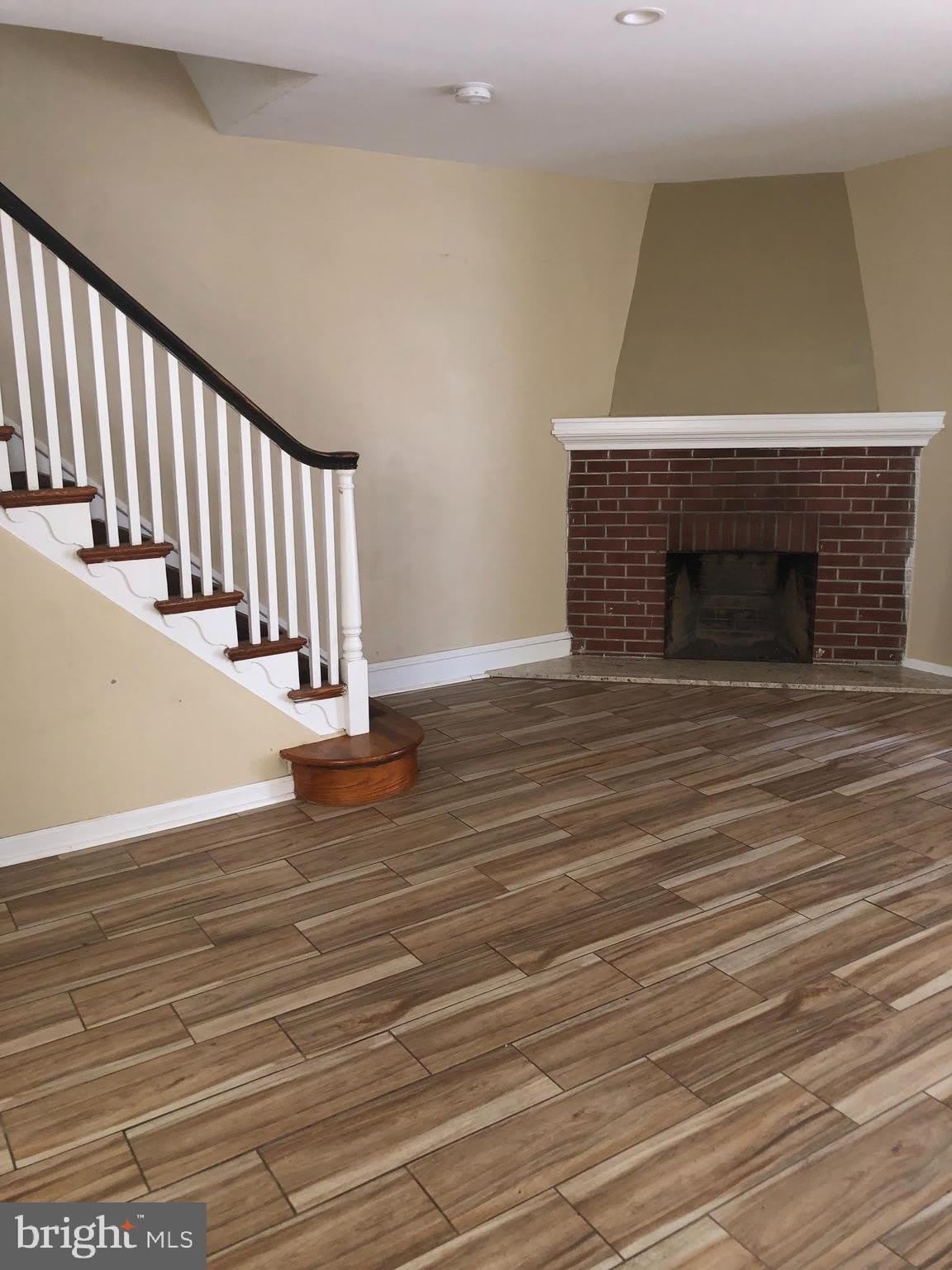 726 E 18TH Street – photo 5