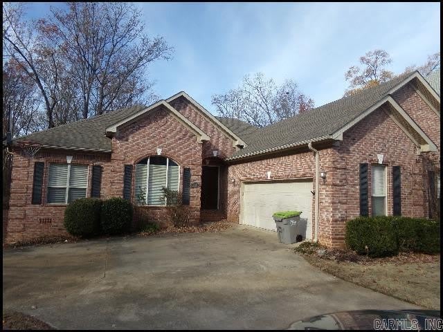 3153 Stonewall Drive – photo 1