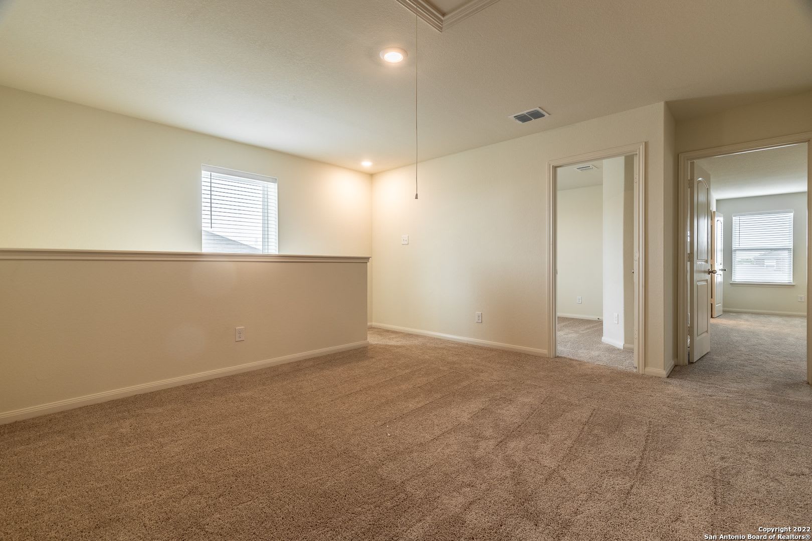 2356 SF in New Braunfels – photo 2