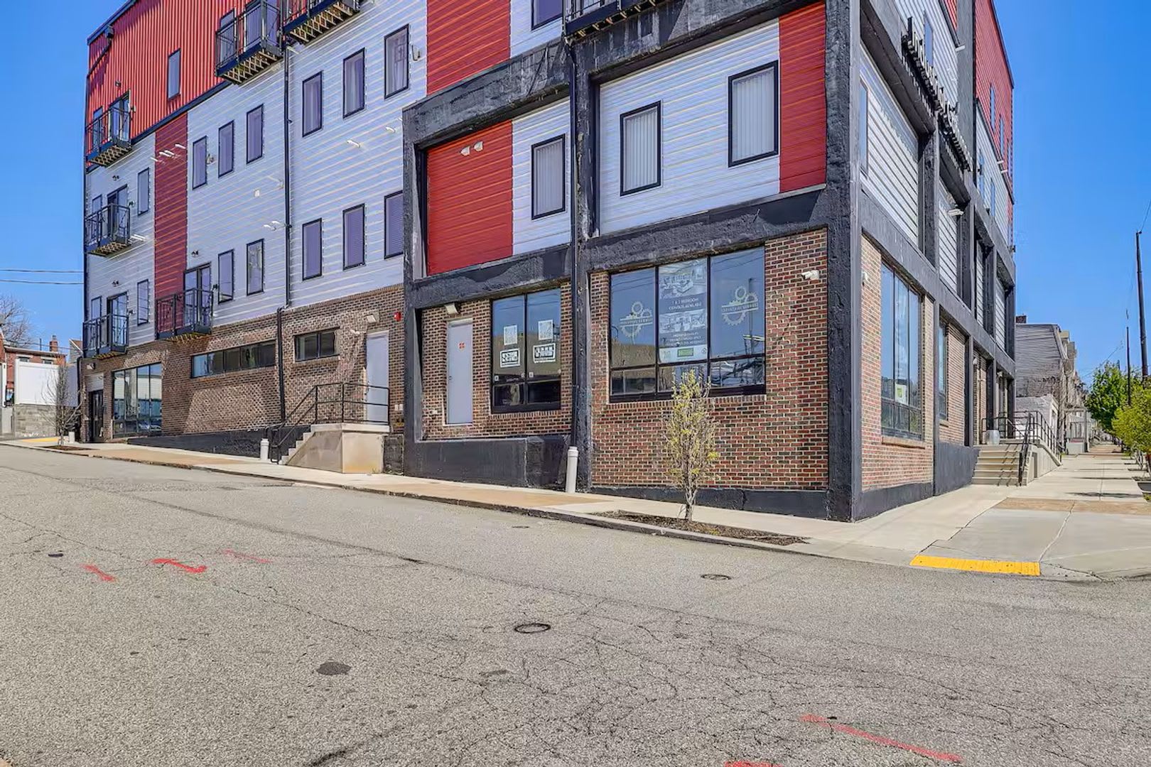 3809 Liberty Ave. Unit 307, Pittsburgh PA 15201 – photo 1