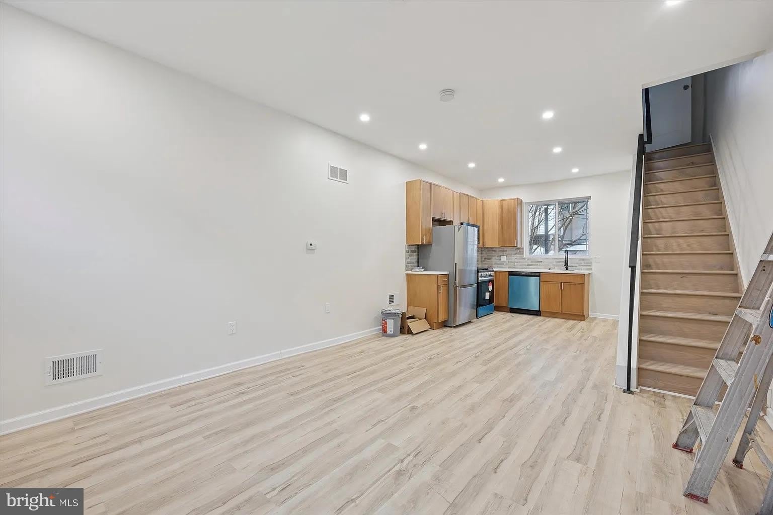 2615 EARP Street – photo 4