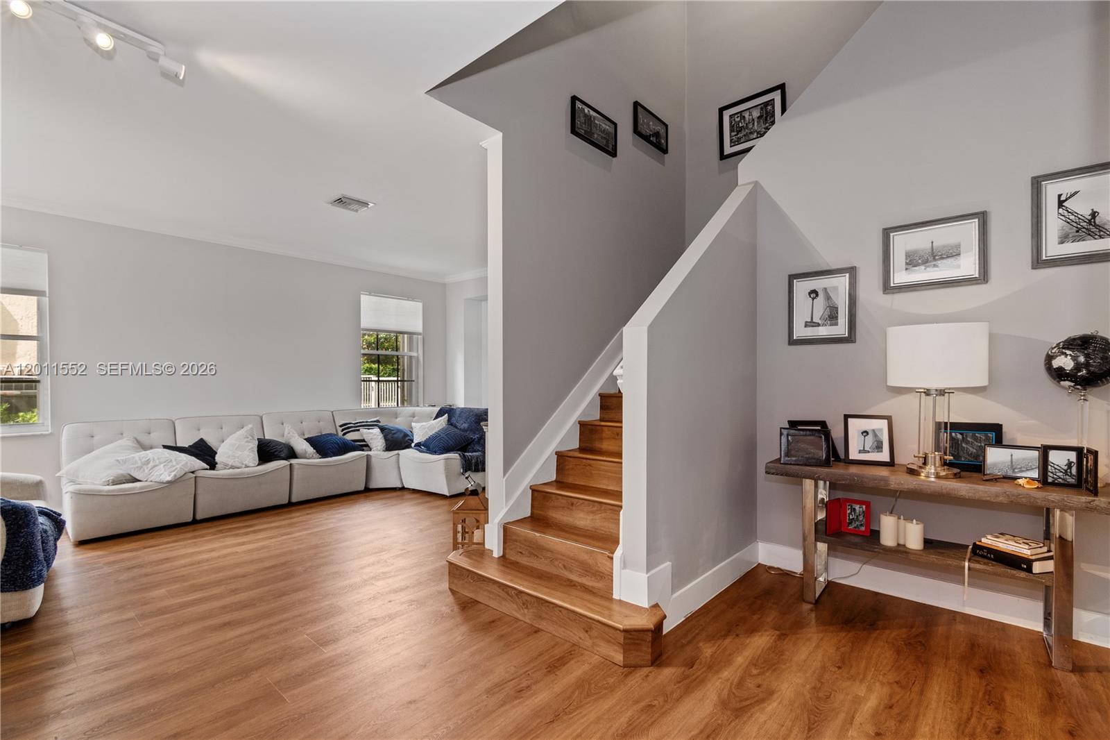 1095 Chenille Circle – photo 1