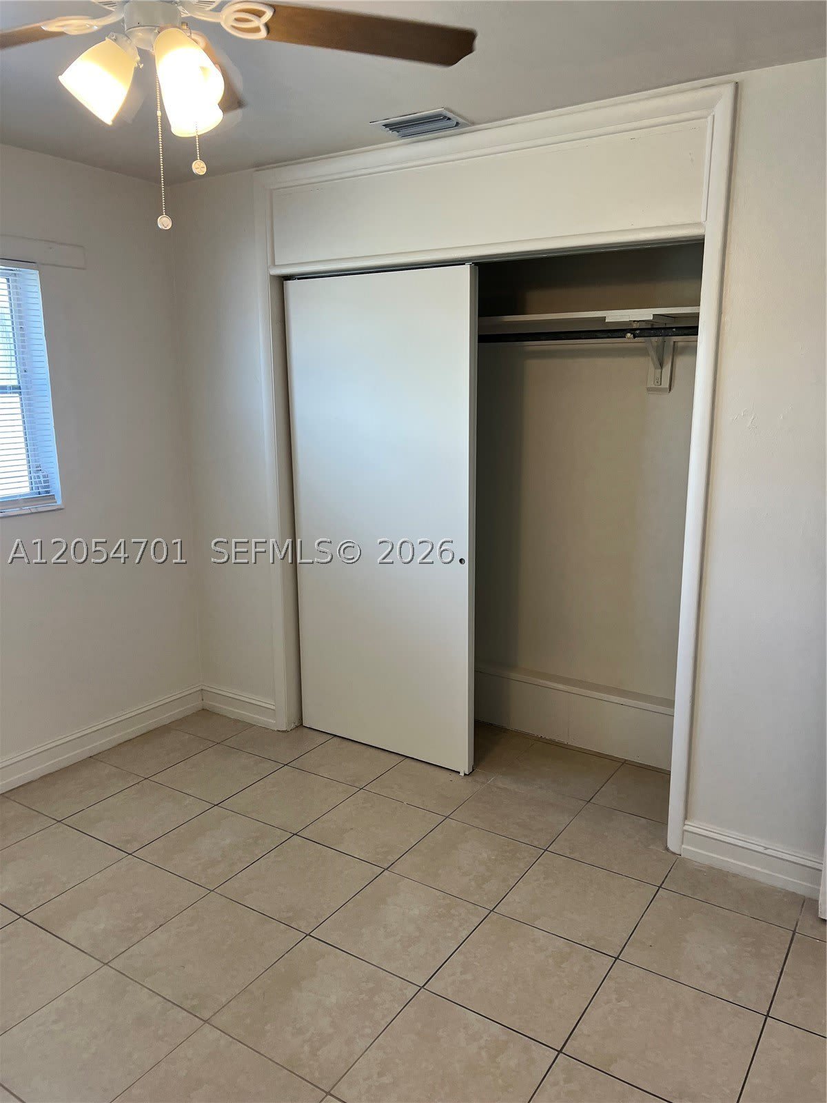 2910 NW 92nd St – photo 4