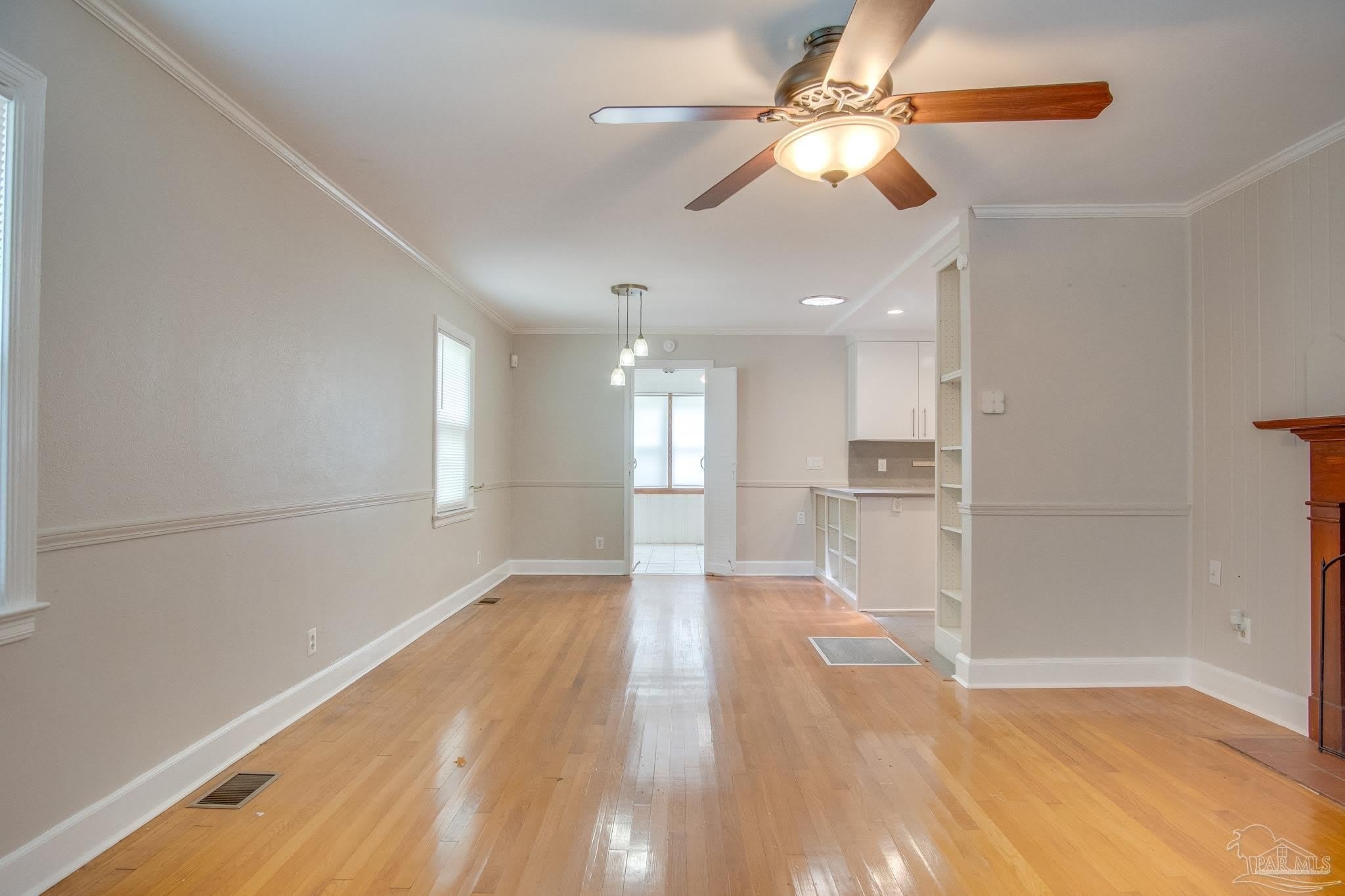 1613 E Jordan St – photo 4