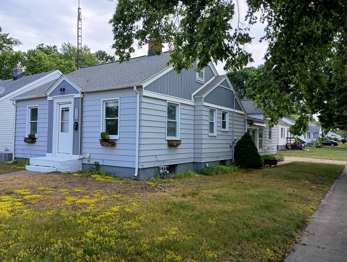 Cozy 3 Bedroom Home In Grand Haven – photo 2