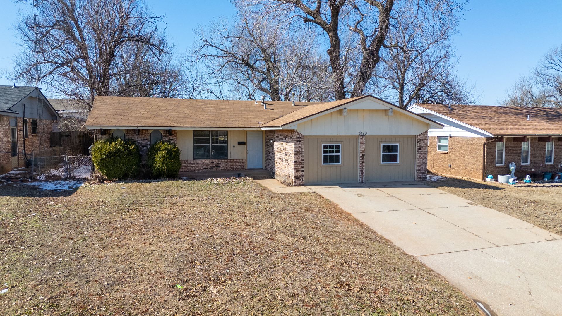 5113 S Briarwood Drive – photo 2