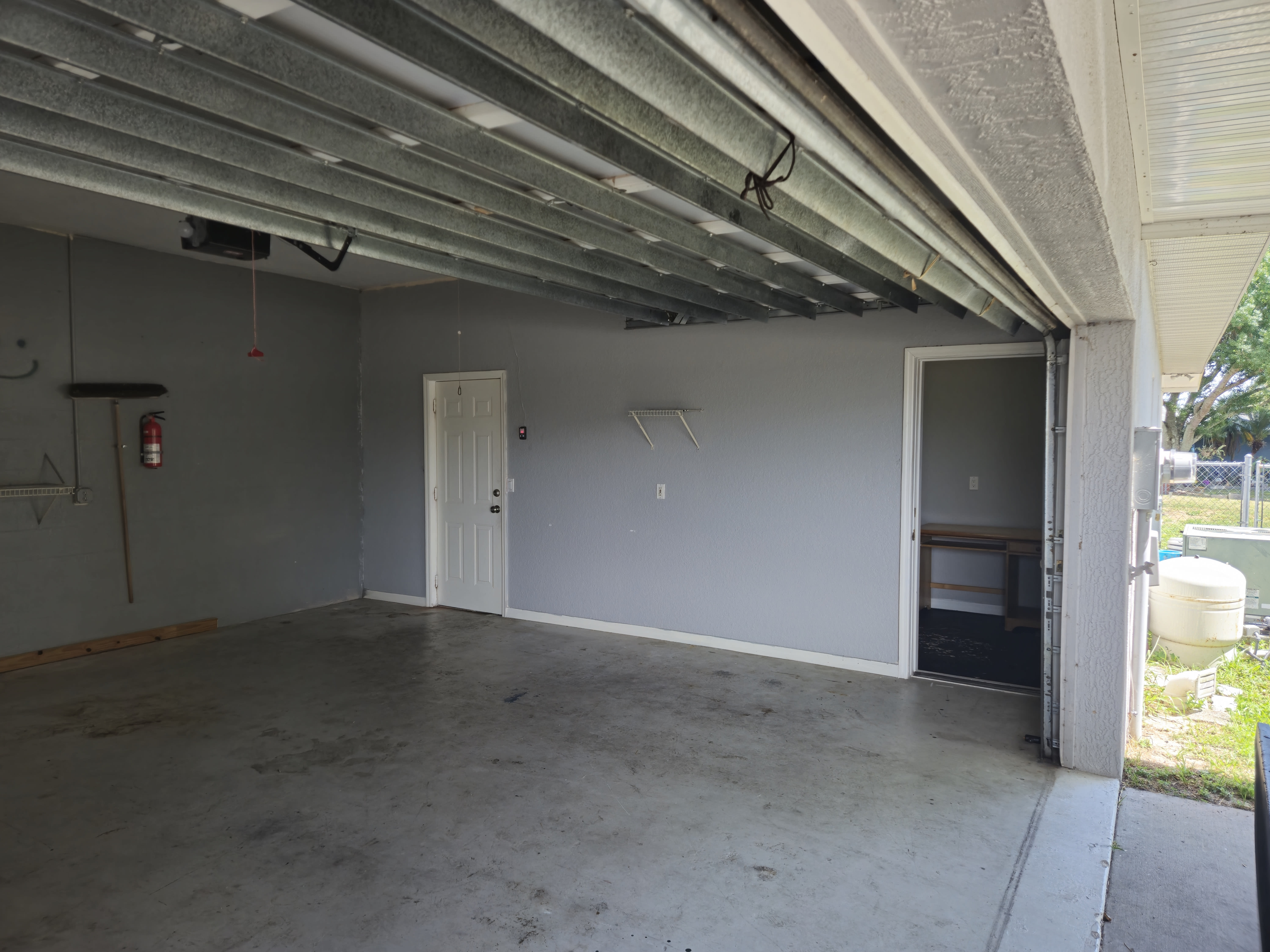 209 White Cliff Boulevard – photo 3