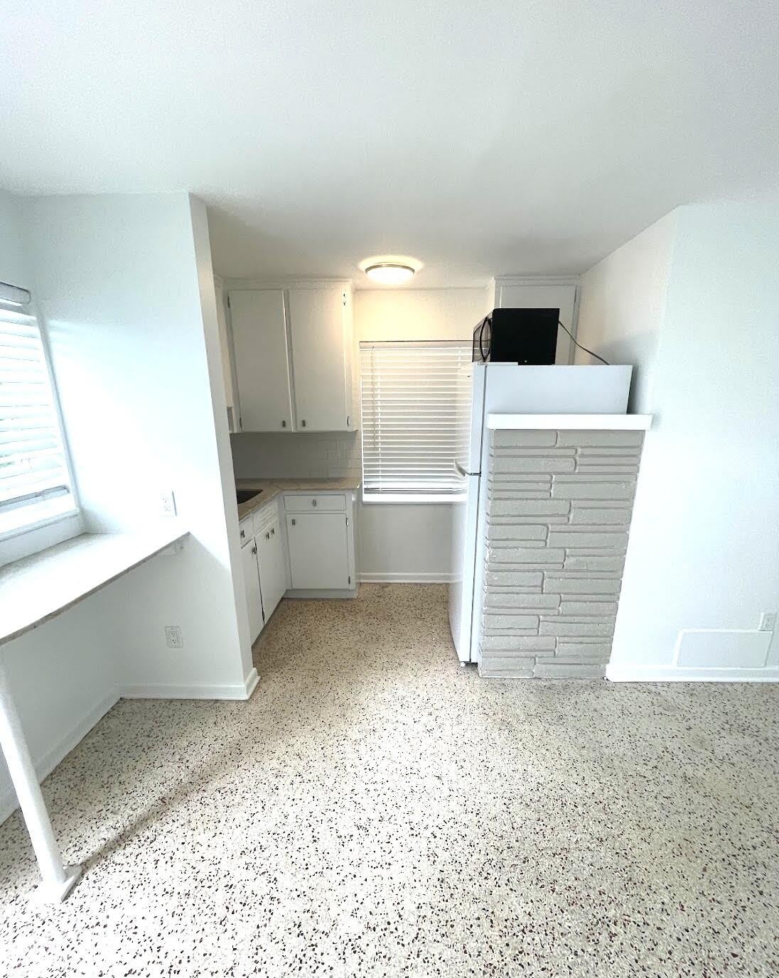 1216 Cabana Road – photo 5