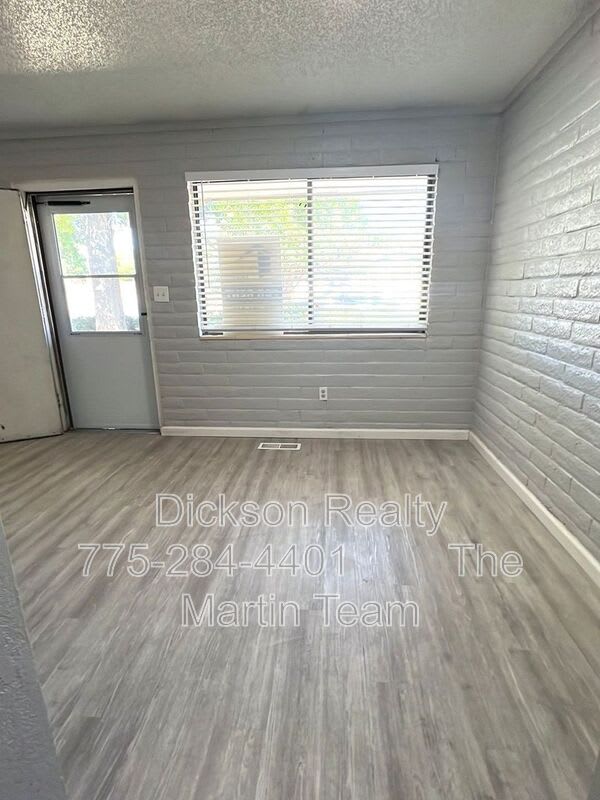 1799 York Way – photo 4