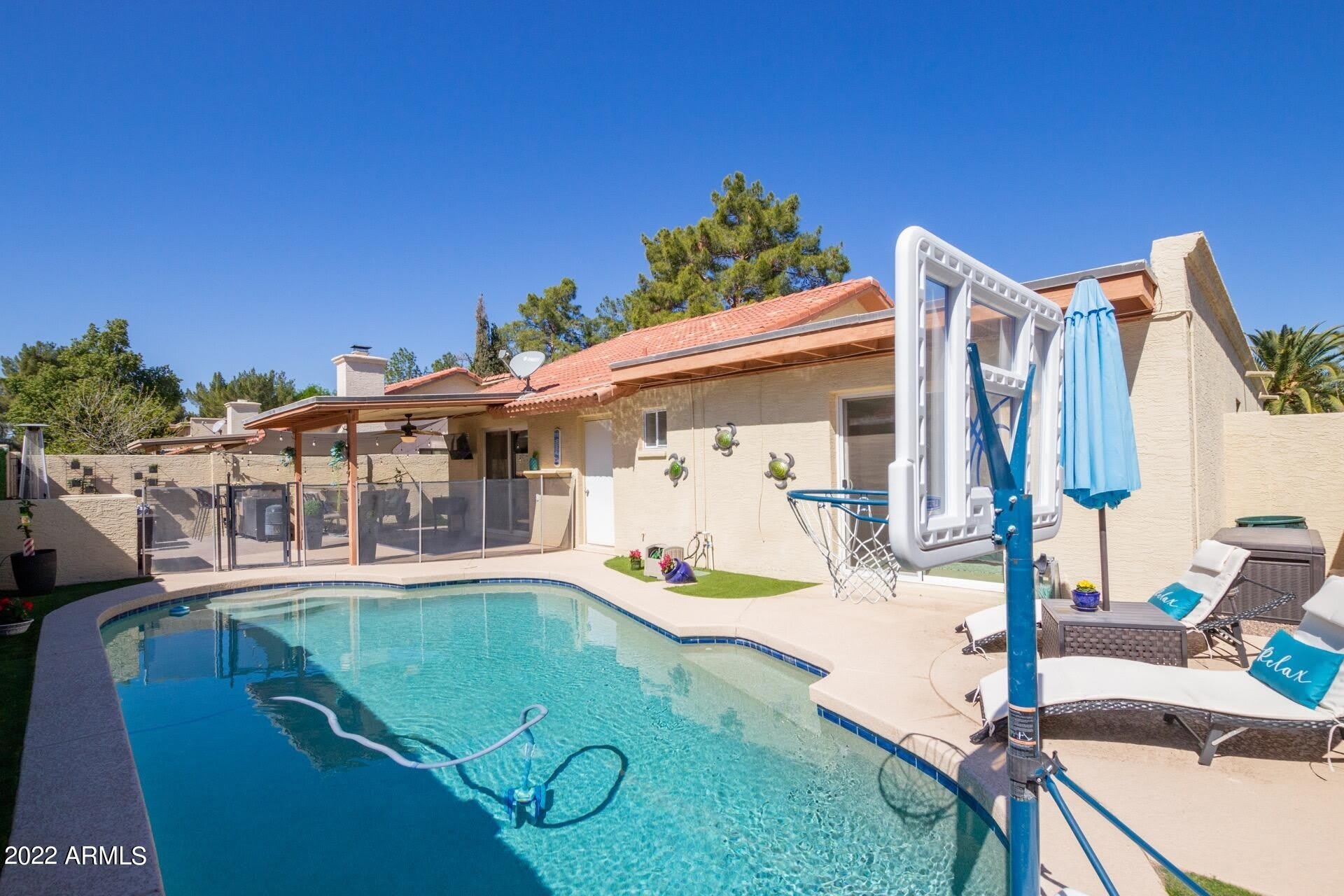 311 E PINON Way – photo 1