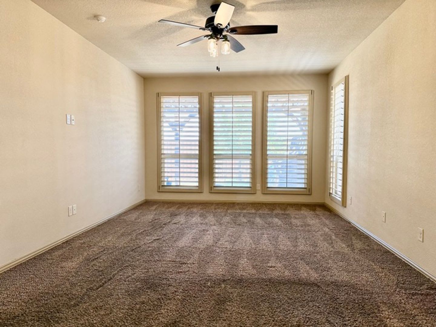 House For Rent – photo 5