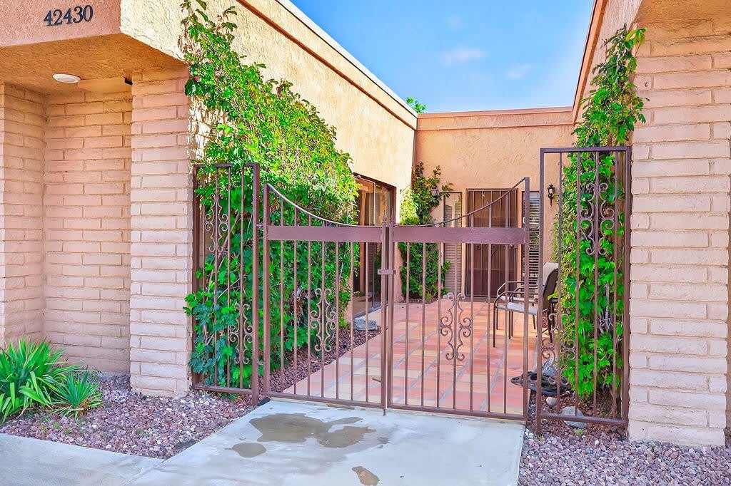 42430 Adams Street – photo 2