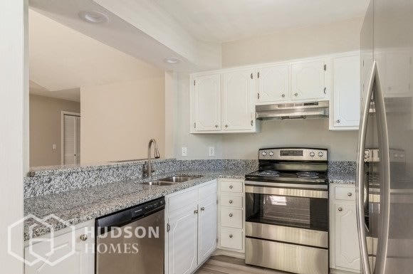 5300 Village Way – photo 5