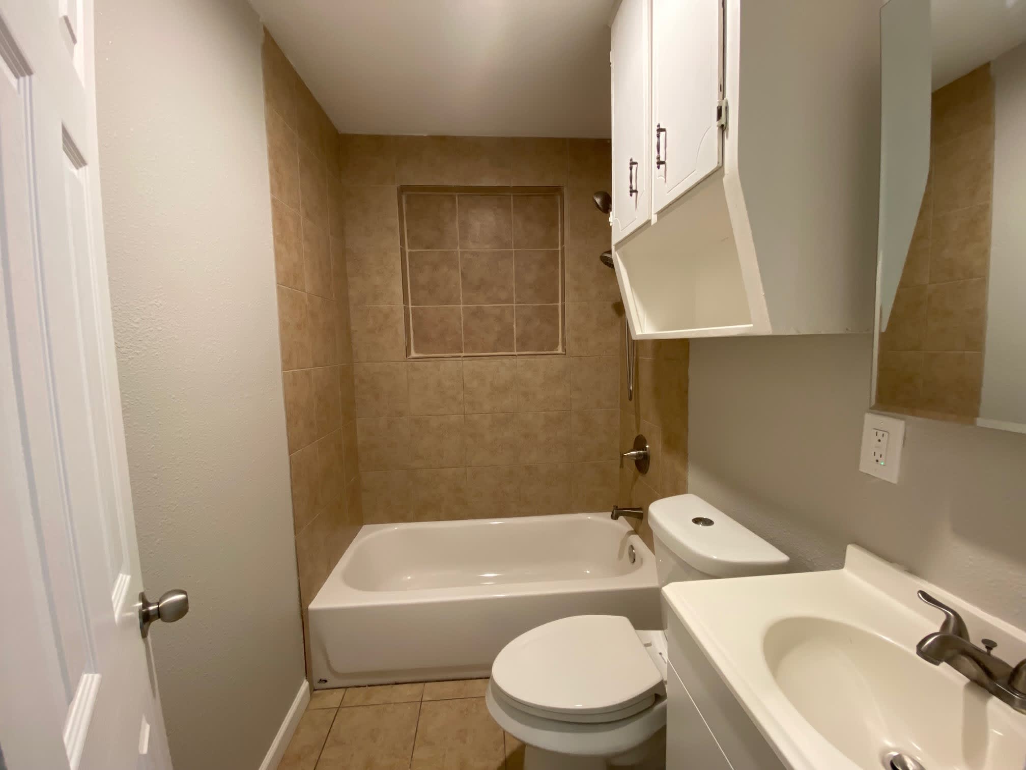 603 Wolf St – photo 4