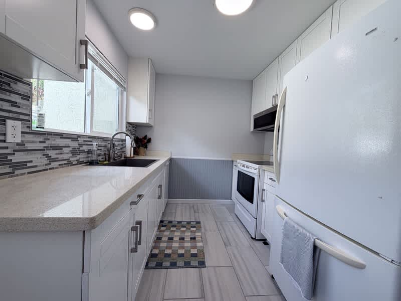 137 Oko Street 2 1 – photo 2