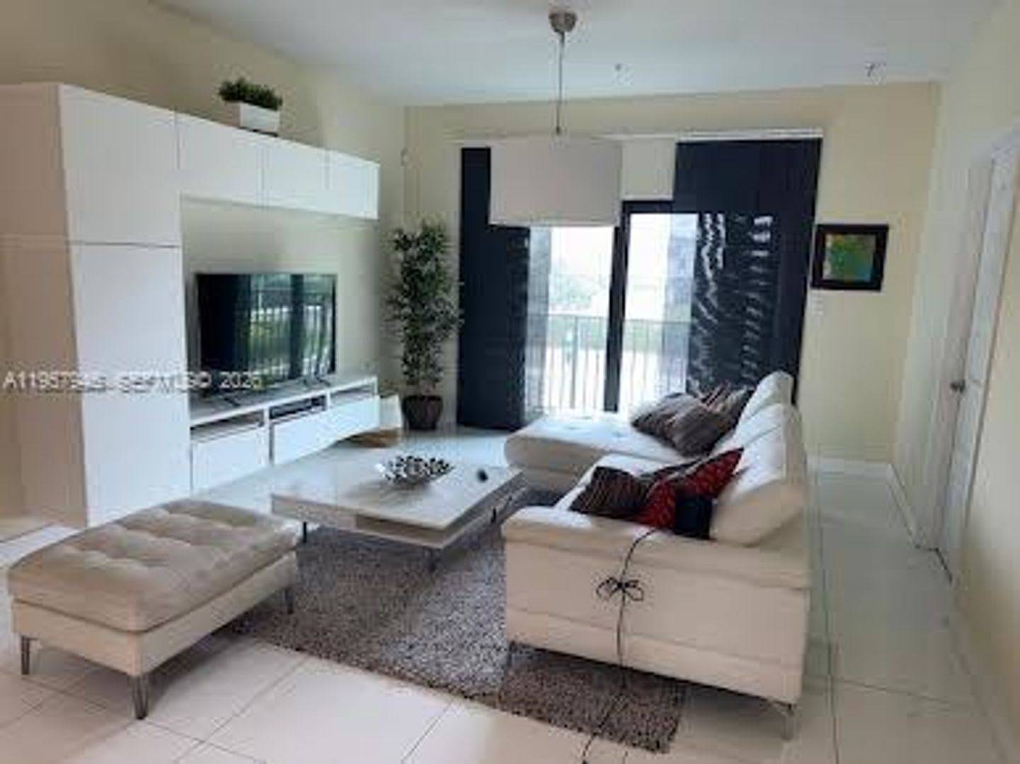 7805 NW 104th Avenue 26, Doral, FL 33178 – photo 2