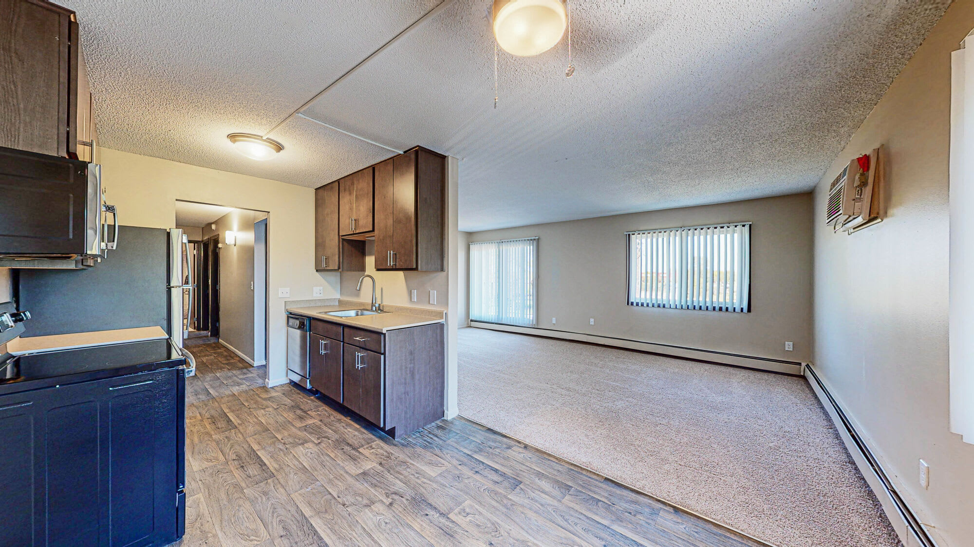 Meadowview Apartments – photo 2