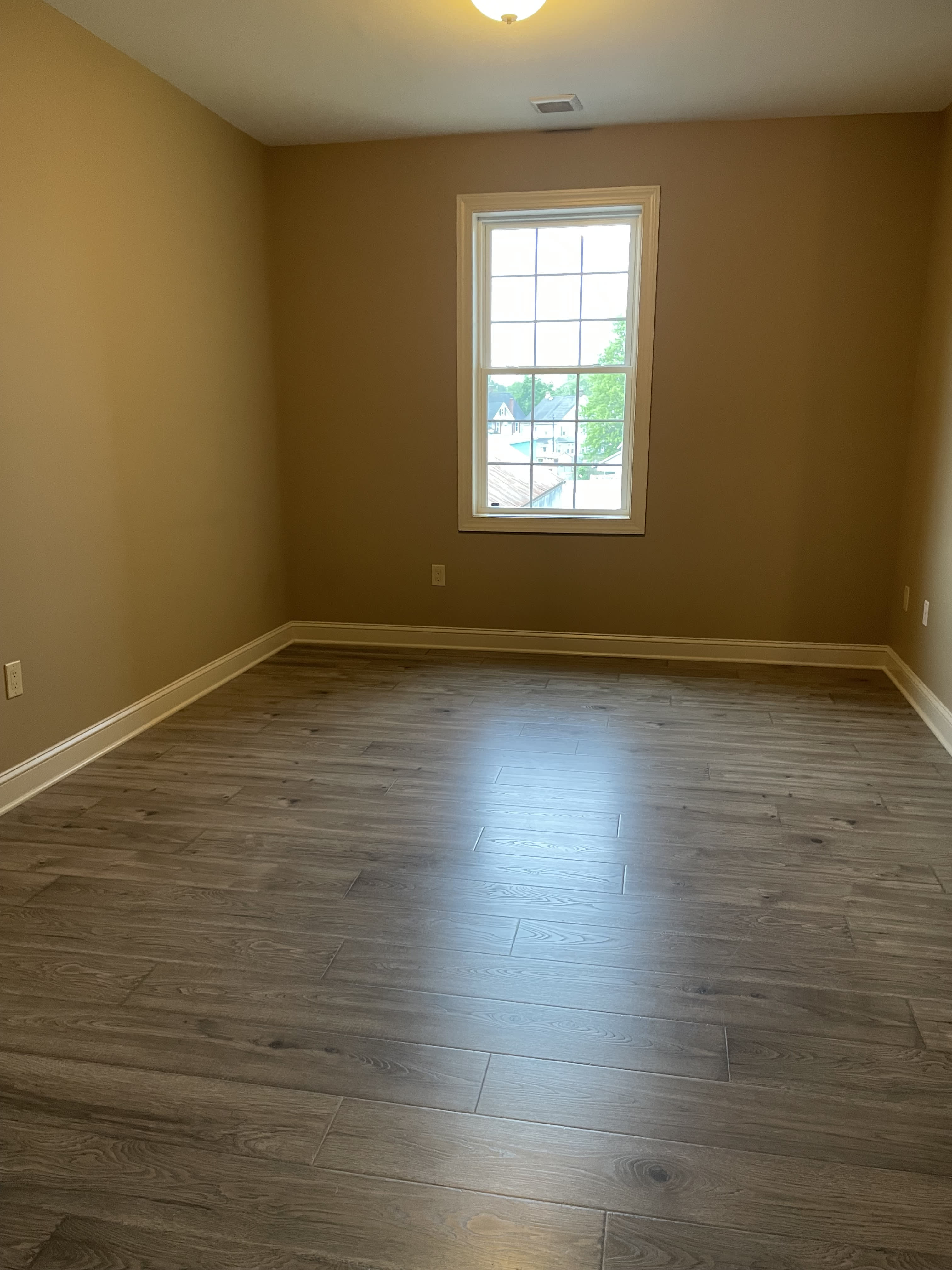 112 Front Street – photo 2