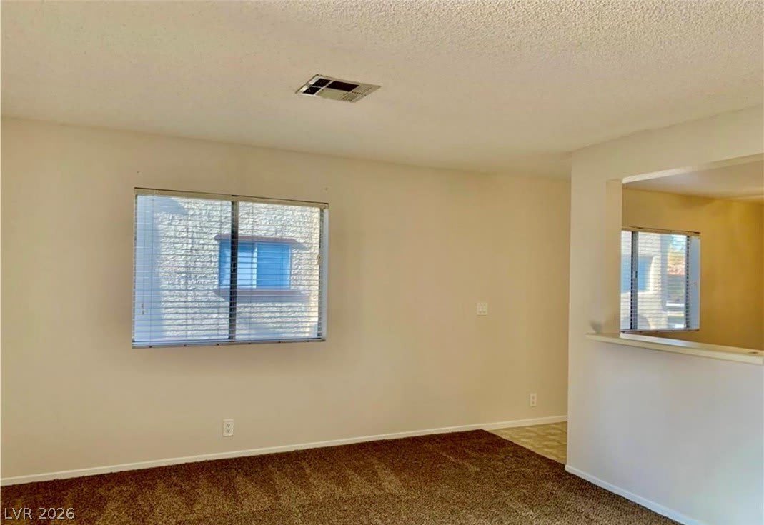 5061 Pioneer Avenue – photo 4