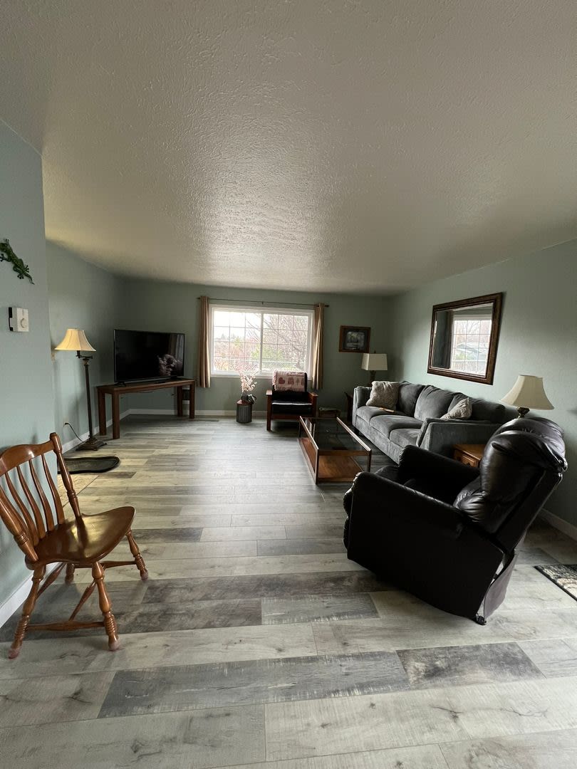 2 Bedroom, 1.5 Bathrooms – photo 1
