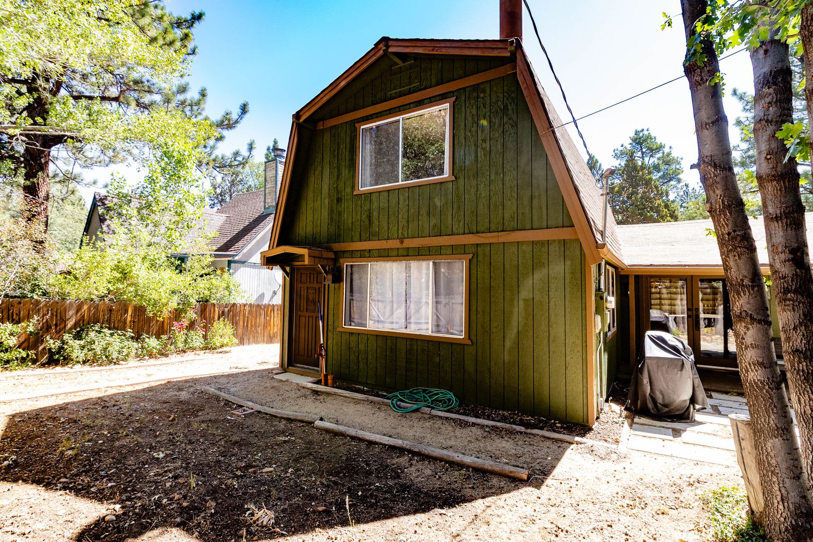 Cute Spacious Gambrel in Sugarloaf with Garage – photo 3