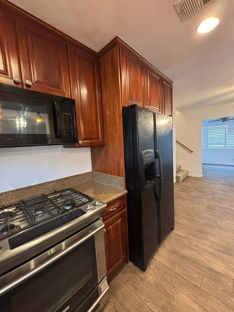 Rolando Park Available Now Large 4 Bedroom 3 Bath Home Don T Miss Out – photo 4