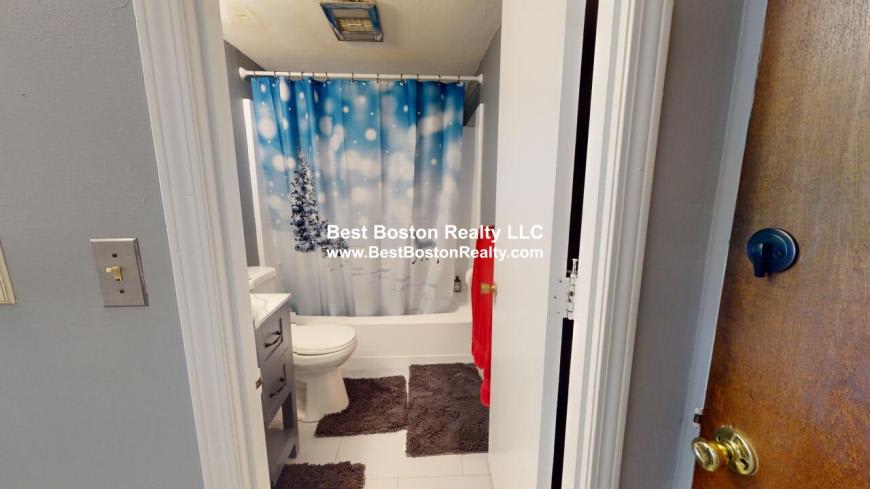 65 Webster St. – photo 3