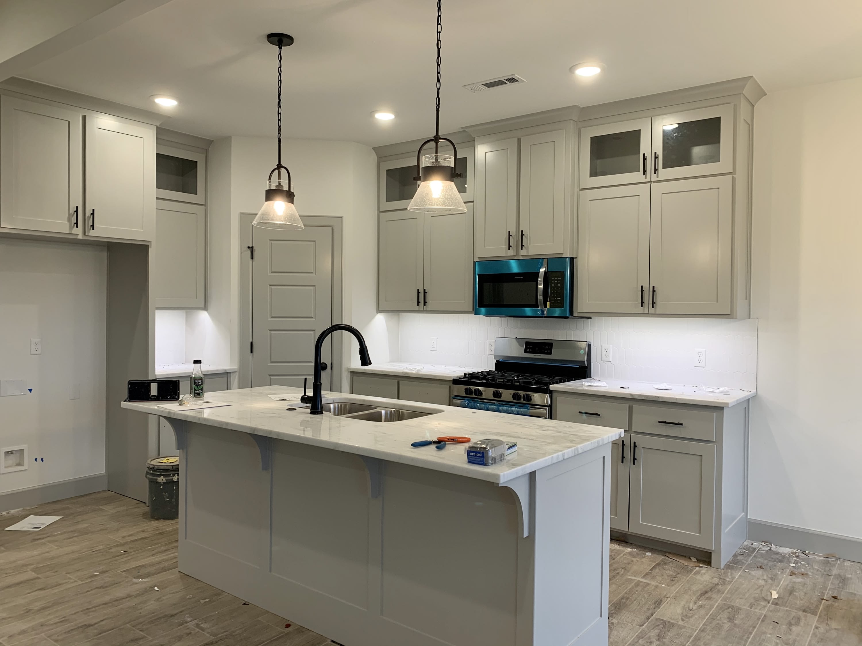 1036 Parker Lane – photo 5