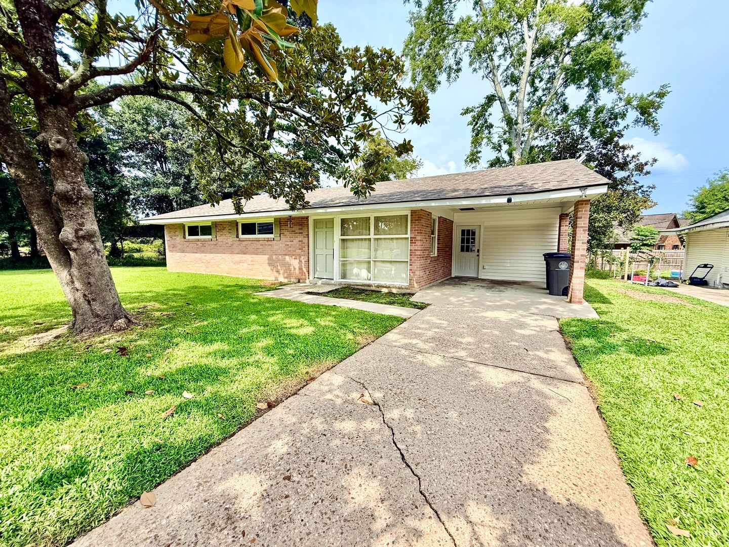 Updated 3 Bedroom Home with Large Fenced Yard in Land O' Lakes – photo 2