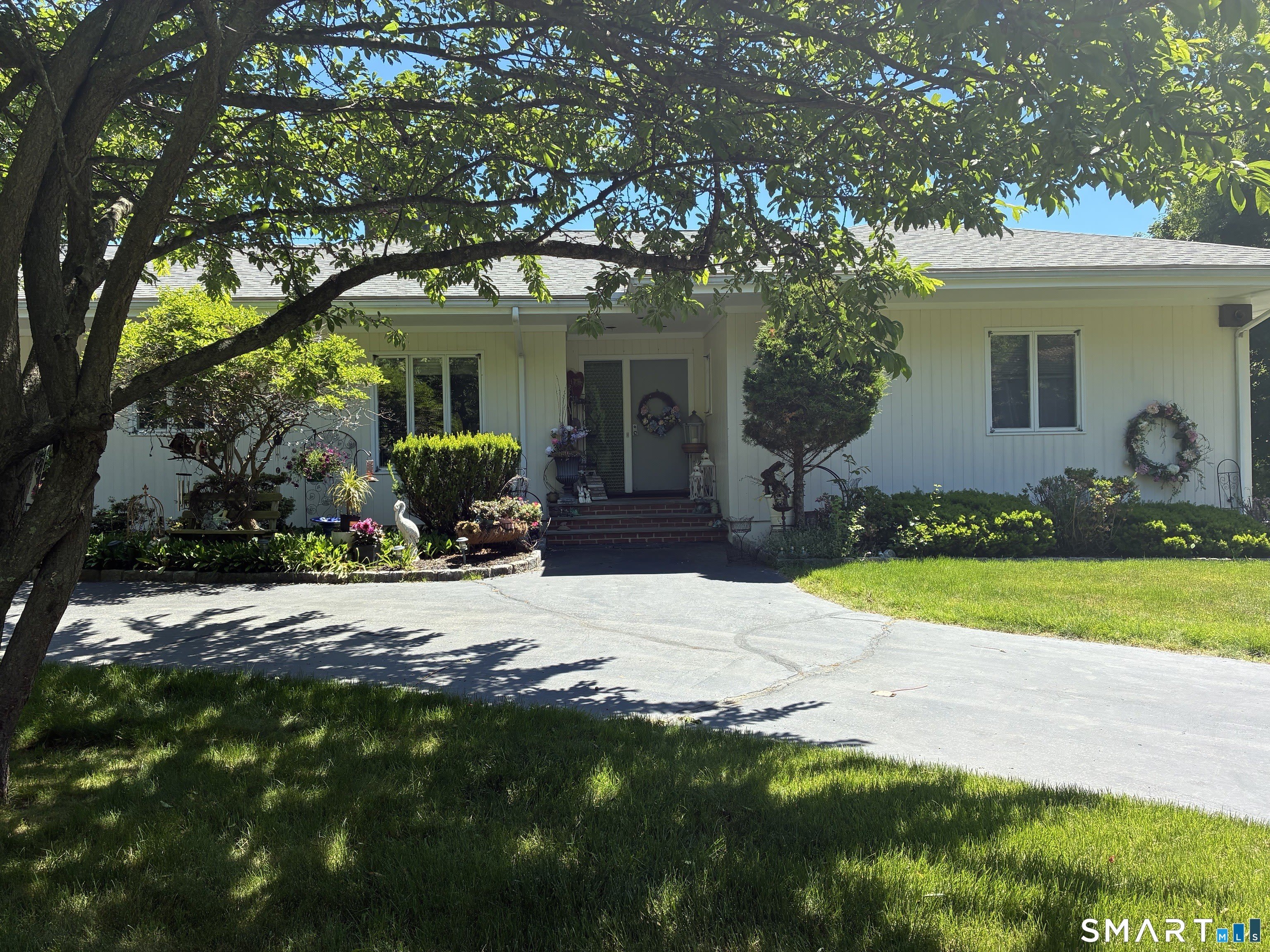 10 Heron Road – photo 1